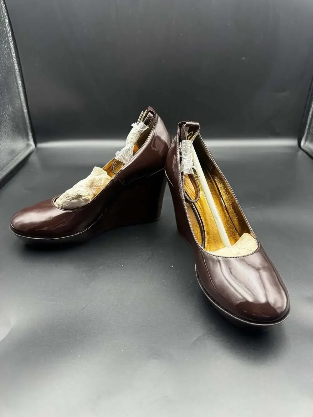 Colin Stuart Brown Patent Leather Round Toe Wedge Pumps